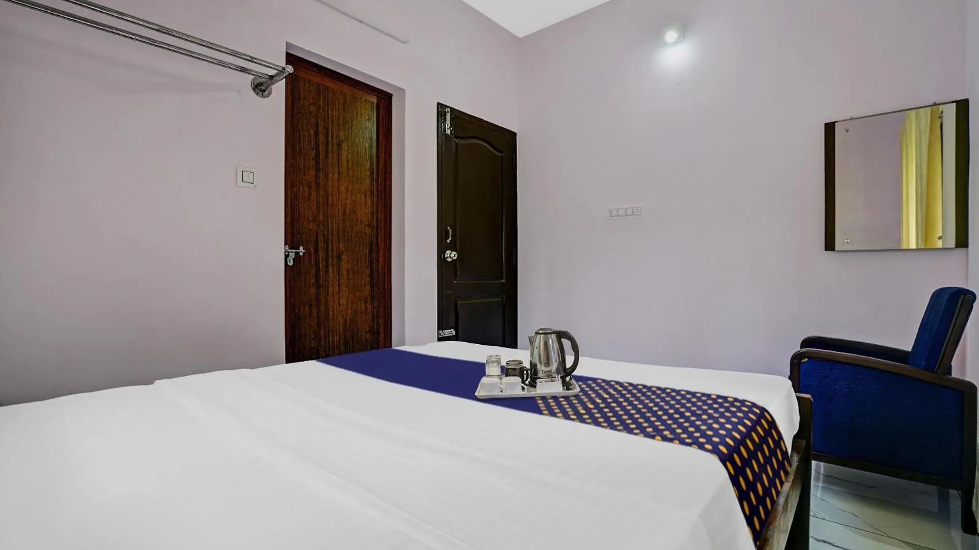 Spot On Shalom Palace Residency Neriyamangalam Hotel