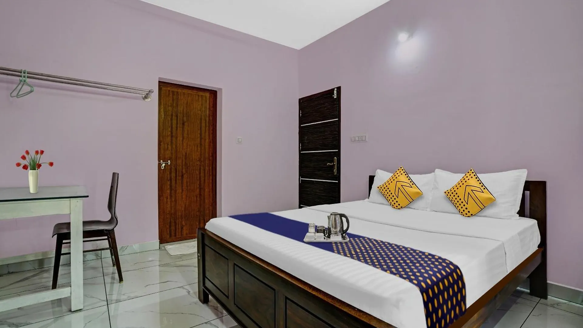 Spot On Shalom Palace Residency Neriyamangalam Hotel