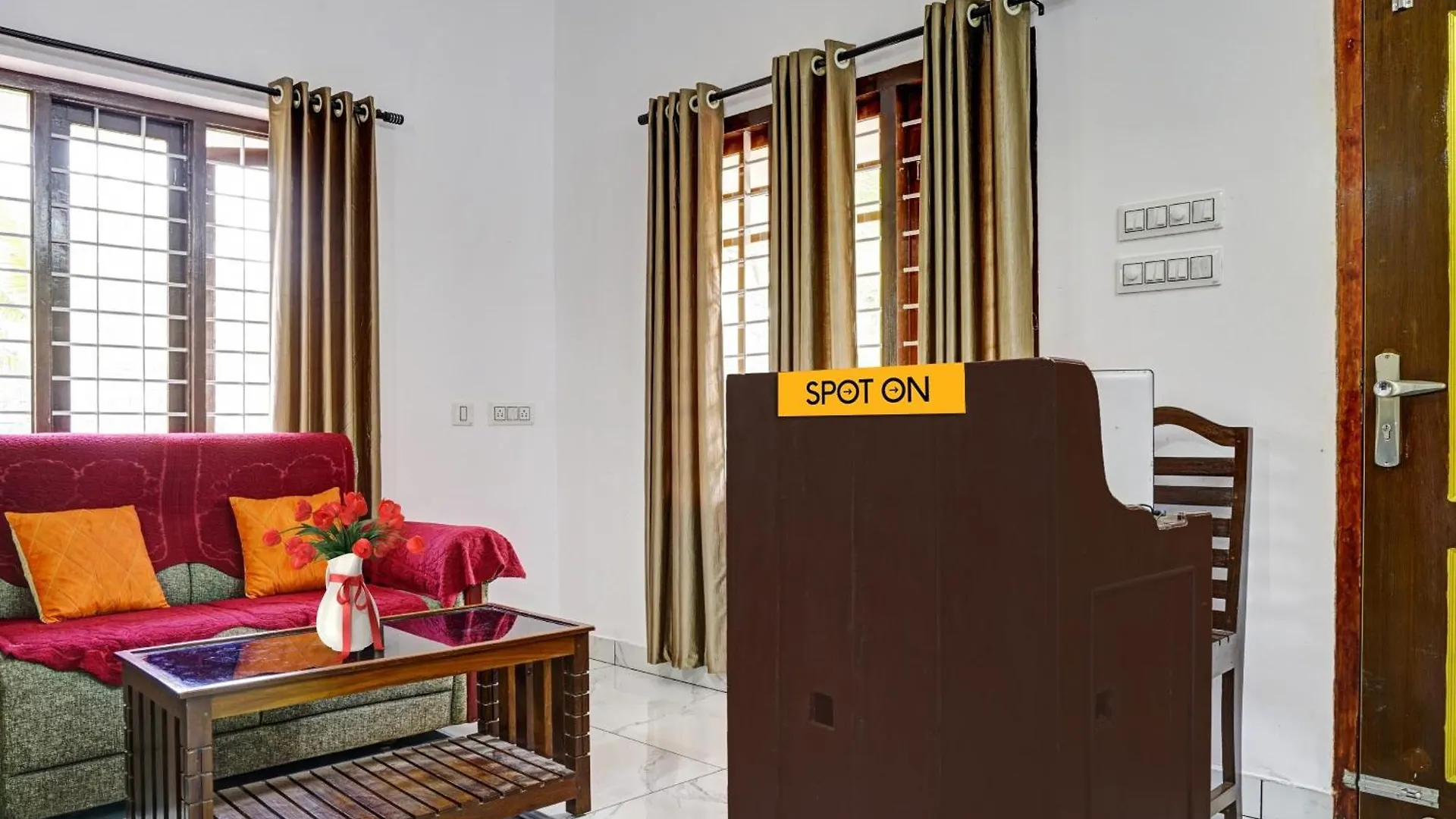 *** Hotel Spot On Shalom Palace Residency Neriyamangalam India
